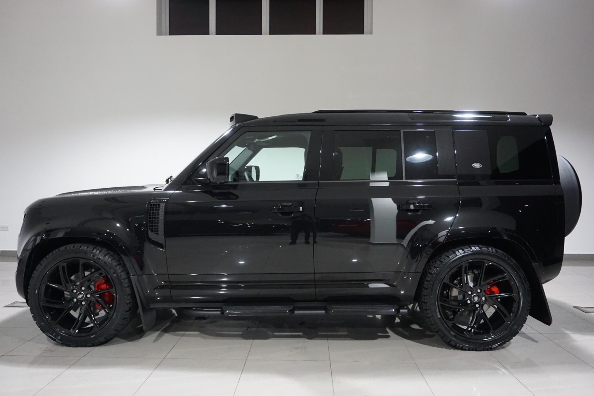 Land Rover Defender 110 3.0 D250 MHEV XS Edition SUV 5dr Diesel Auto 4WD Euro 6 (s/s) (250 ps)